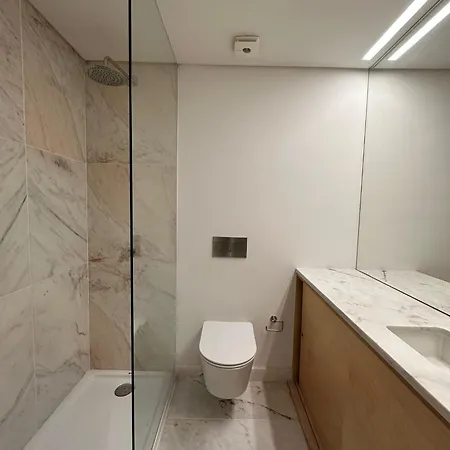 아파트 Apartamento Familiar Douradores 리스본